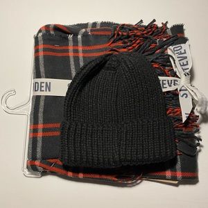 Steve Madden Women’s Scarf & Hat Set. NWT.